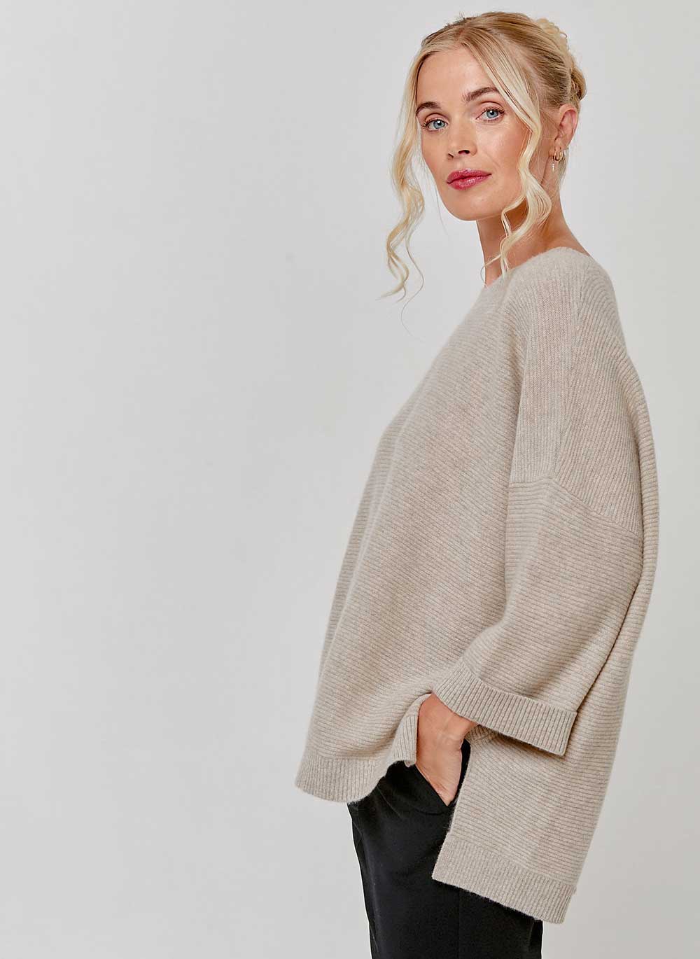 Boxy cashmere jumper hotsell