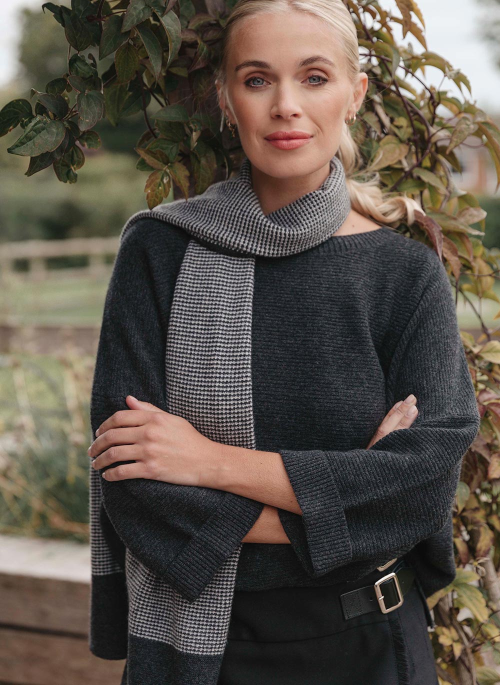 Abbie Rib Cashmere Jumper - Charcoal & Cashmere & Cotton