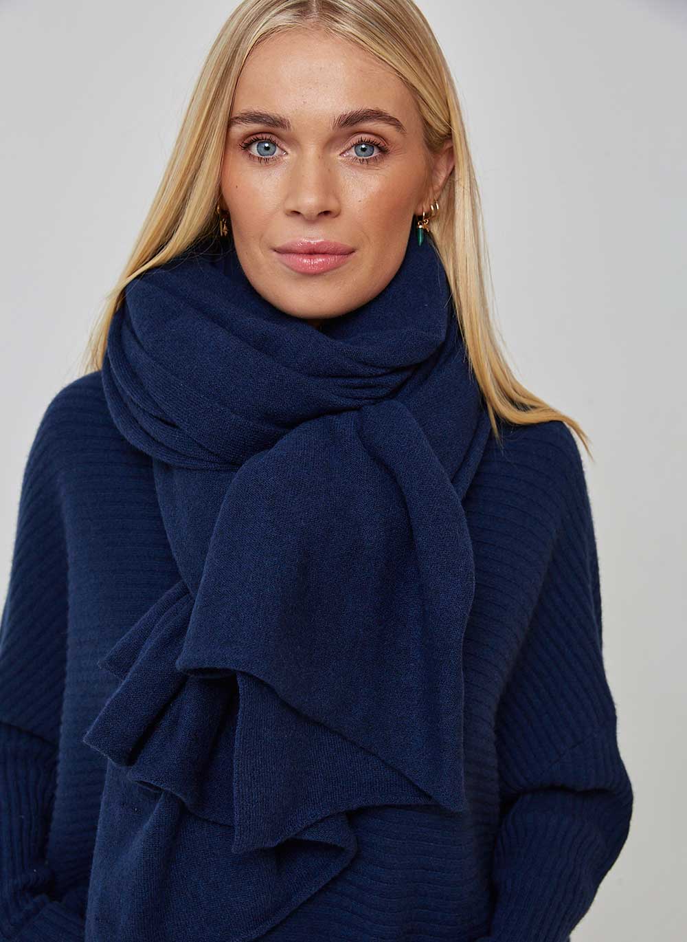 Cashmere Travel Wrap Navy & Cashmere & Cotton